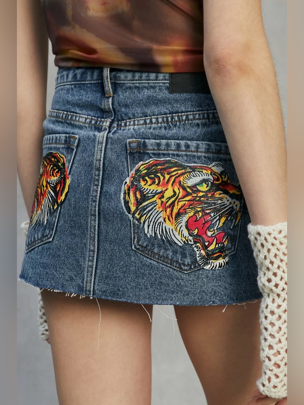 Ed Hardy UO Exclusive Tigers Denim Mini Skirt Small Rare Distressed Tiger